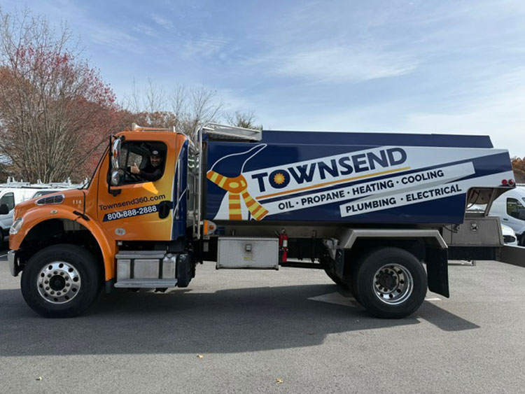 Media-Mix Playbook: Integrating Vehicle Wraps With Paid Social, Search